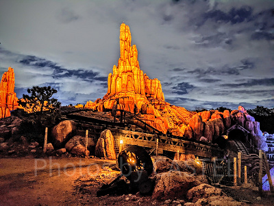 東京ディズニーシーの夜のクリスマス」ディズニーファン公式ホームページ