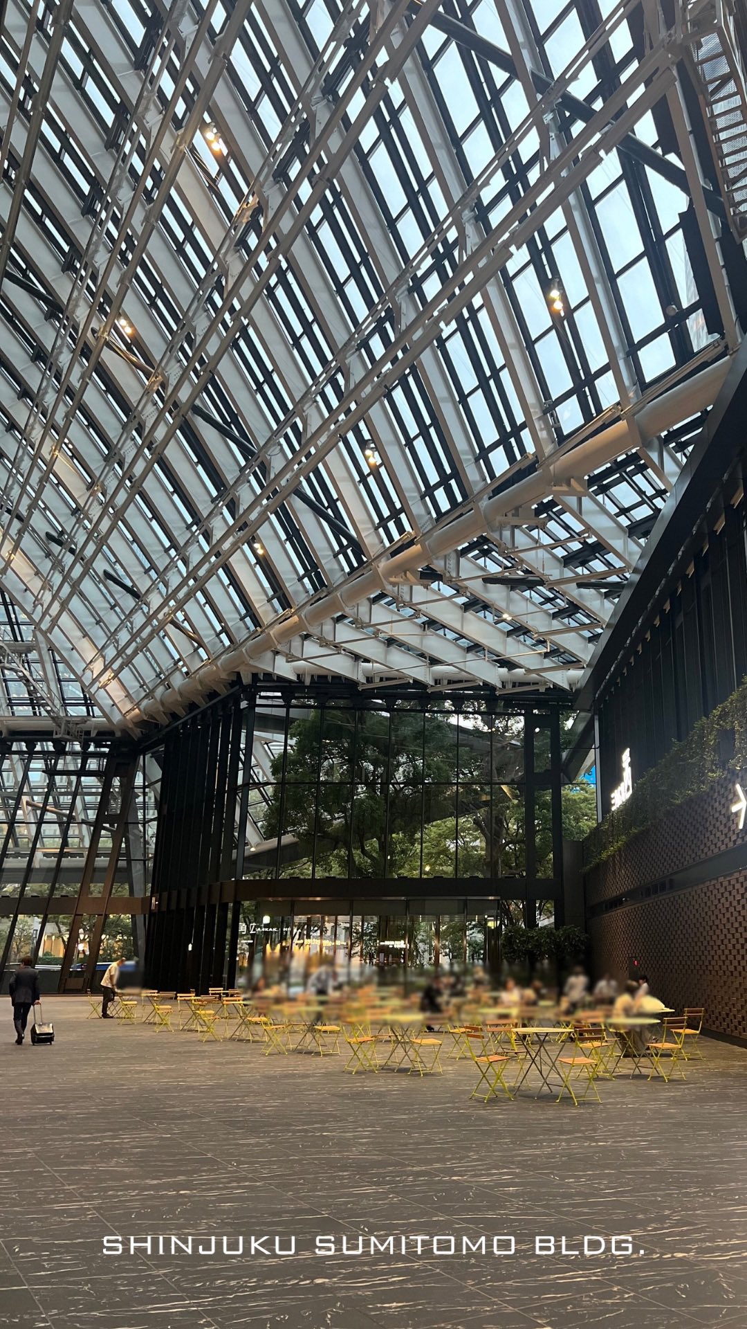 イベント情報 新宿住友ビル三角広場で「ベルギービールウィークエンド」開催中絶景酒場