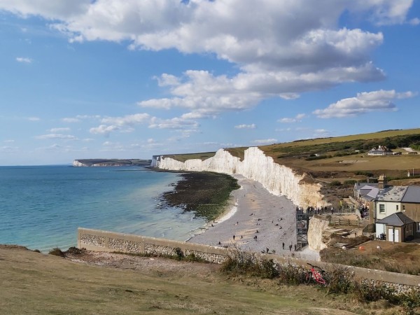 2025 セブンシスターズ＆サウスダウンズツアー 列車チケット付き 、提供元：Brighton and