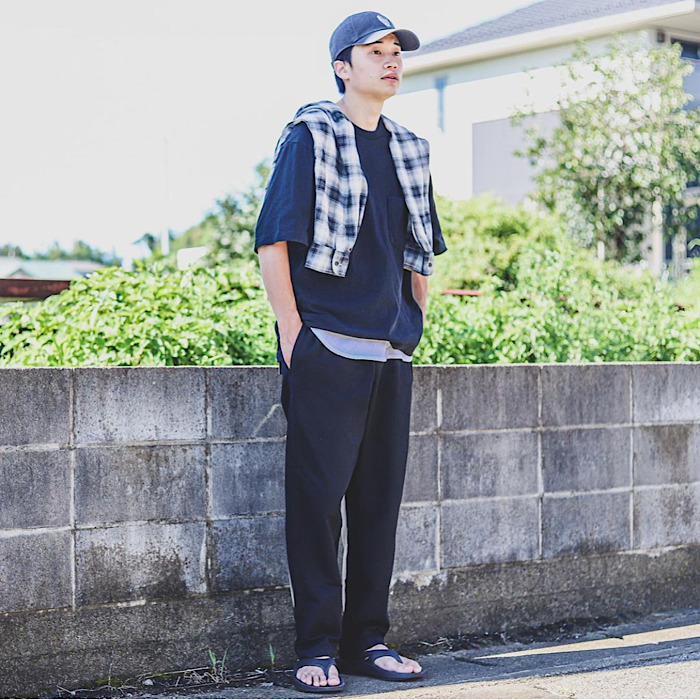 お洒落セレブの魅せテクはワイルドコーデのピンク使い!?CelebritySafari Online