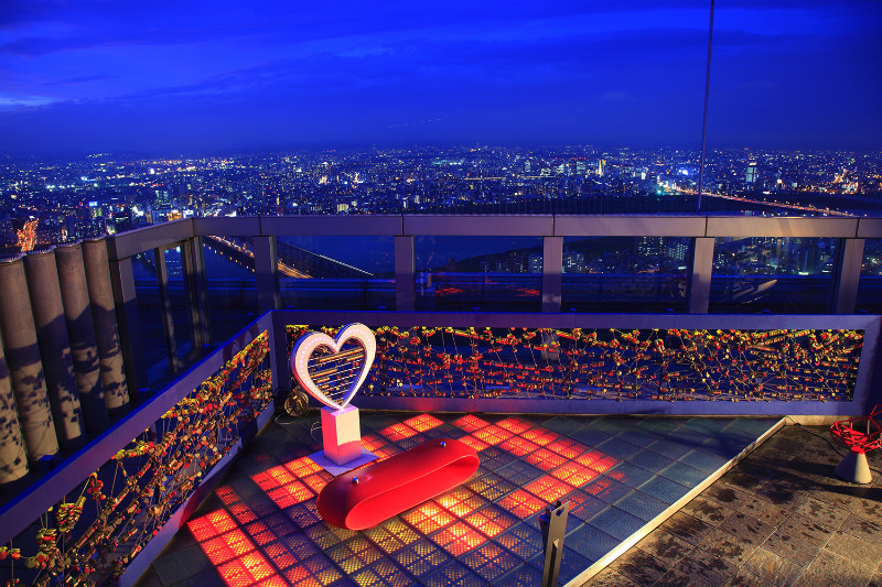 梅田スカイビル空中庭園展望台ドライブコンサルタント