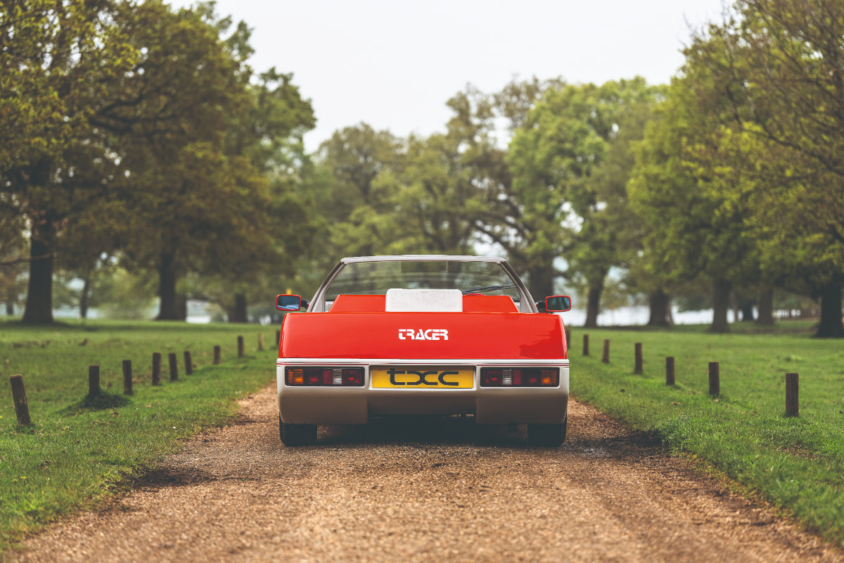 幻のスーパーカー、アストンマーティン ブルドッグ復活！ 6000時間をかけてレストアされ権威ある賞を獲得Motor-Fan モーターファン自動車関連記事を中心に配信するメディアプラットフォーム