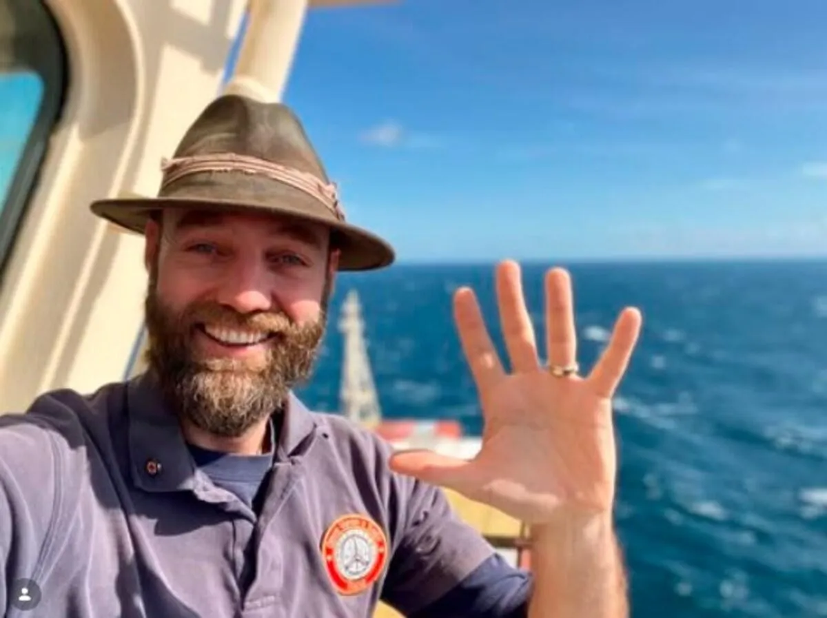 Aplankė 203 šalis nė karto neskridęs lėktuvu: viena vieta jį pakerėjo labiau už visas kitas Torbjörnas „Thoras“ Pedersenas aplankė visas pasaulio šalis nė karto neįlipęs į lėktuvą. / nuotr. instagram.com/onceuponasaga/